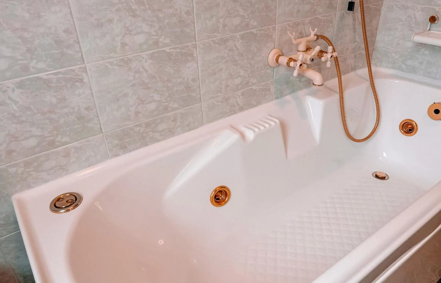Feriehus Villa Nadya By Gardadoma Brenzone sul Garda